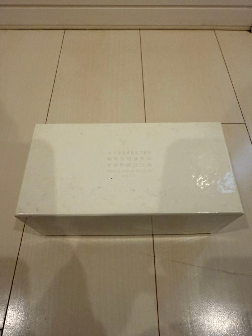 本人期　09ss マルジェラ　インコグニート　サングラス　8 ルックブック