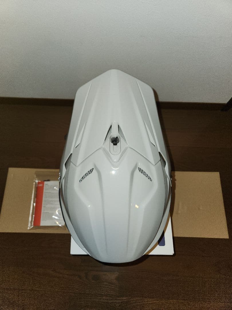 SHOEI VFX-WR 　クレヨンカラー