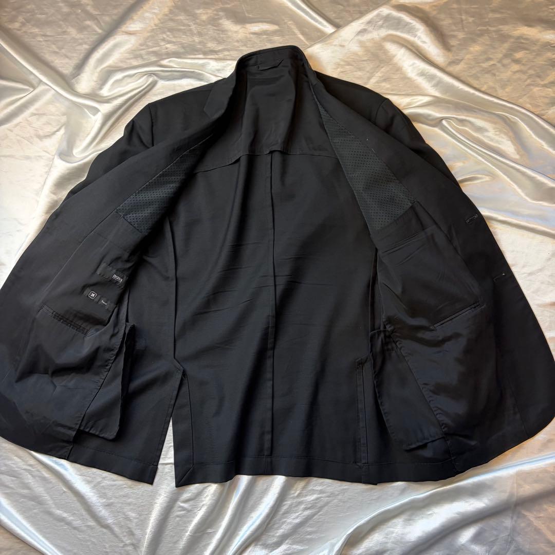 ヒューゴボス　HUGO BOSS スーツ　サイズ52 ブラック