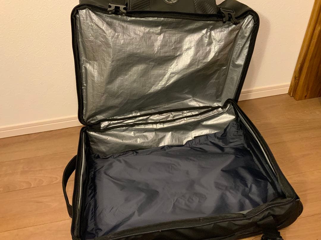 【2/14まで大幅値下げ】90L スノボ スキー 防水キャリー バッグ