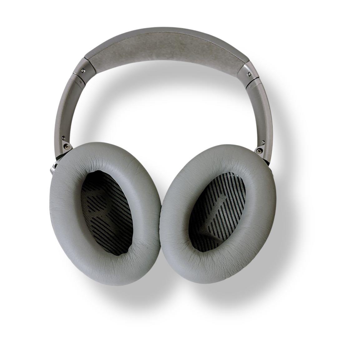 【廃盤品】BOSE QuietComfort 35 シルバーカラー　希少品