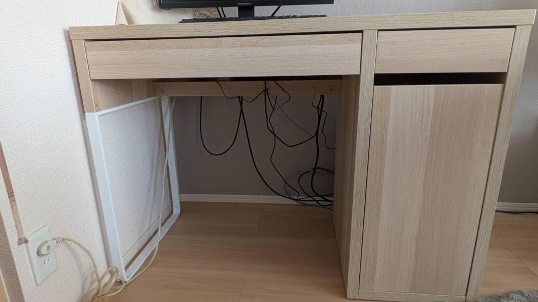 （直接渡し）イケア　ミッケ美品　デスク