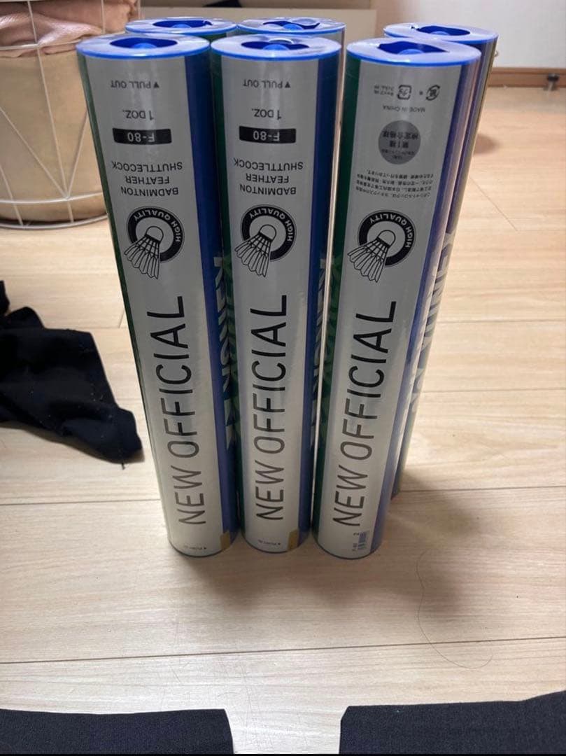 YONEX NEW OFFICIAL バドミントンシャトル 6本セット