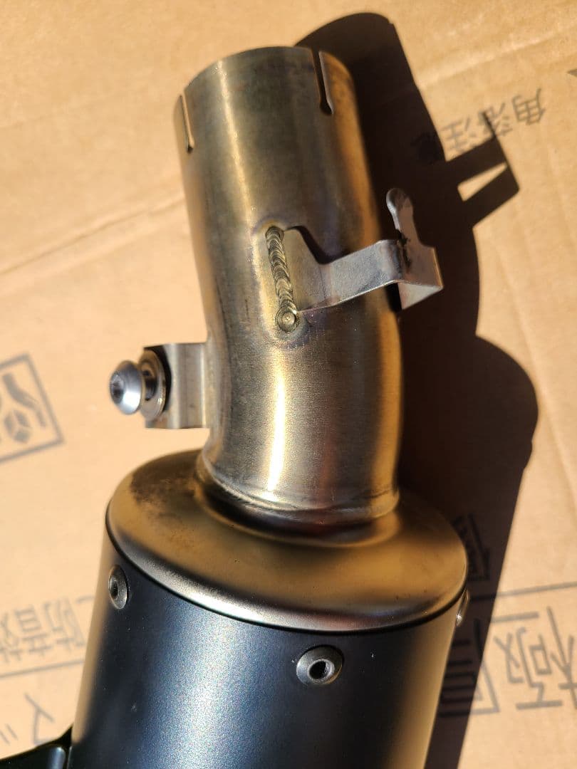 Z900RS AKRAPOVIC マフラー 　スリップオン　M-HBAV002