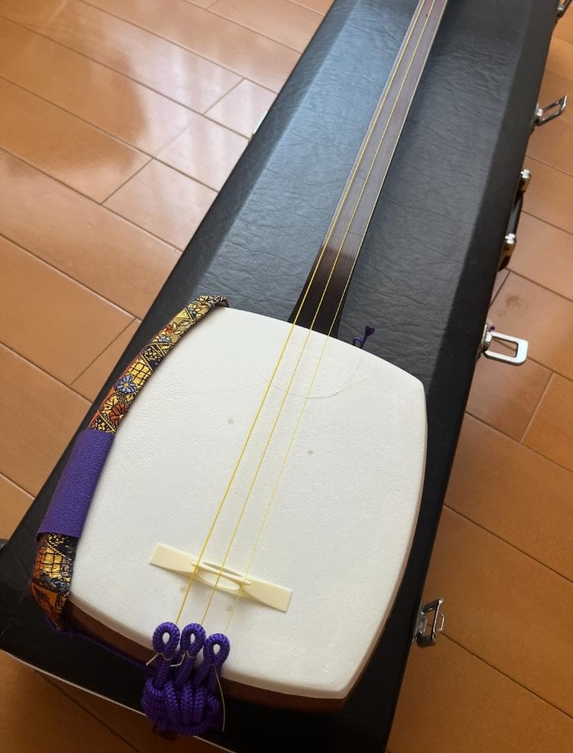 【美品】三味線・ハードケース付き・長唄