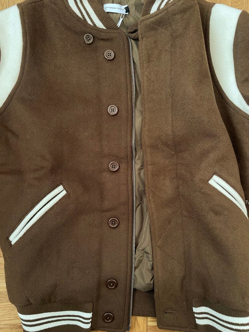 pop trading companyスタジャン