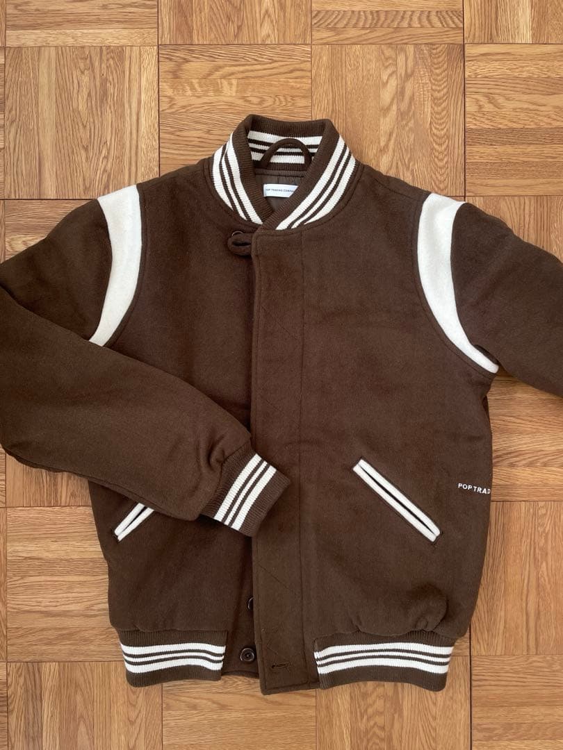 pop trading companyスタジャン