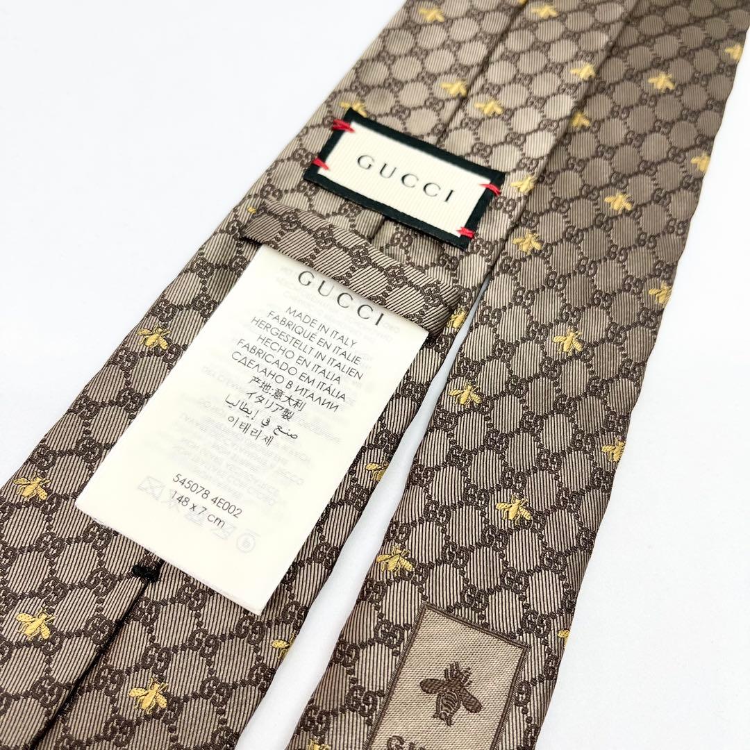 美品　GUCCI ネクタイ　ビジネス　蜂　GG柄　シルク100% 高級　現行