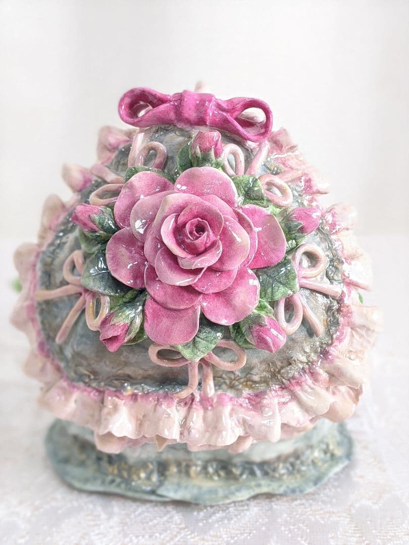 【専用】クレイフラワー♥ハート型薔薇の宝箱ドールとうさぎさん（大)♥ハンドメイド