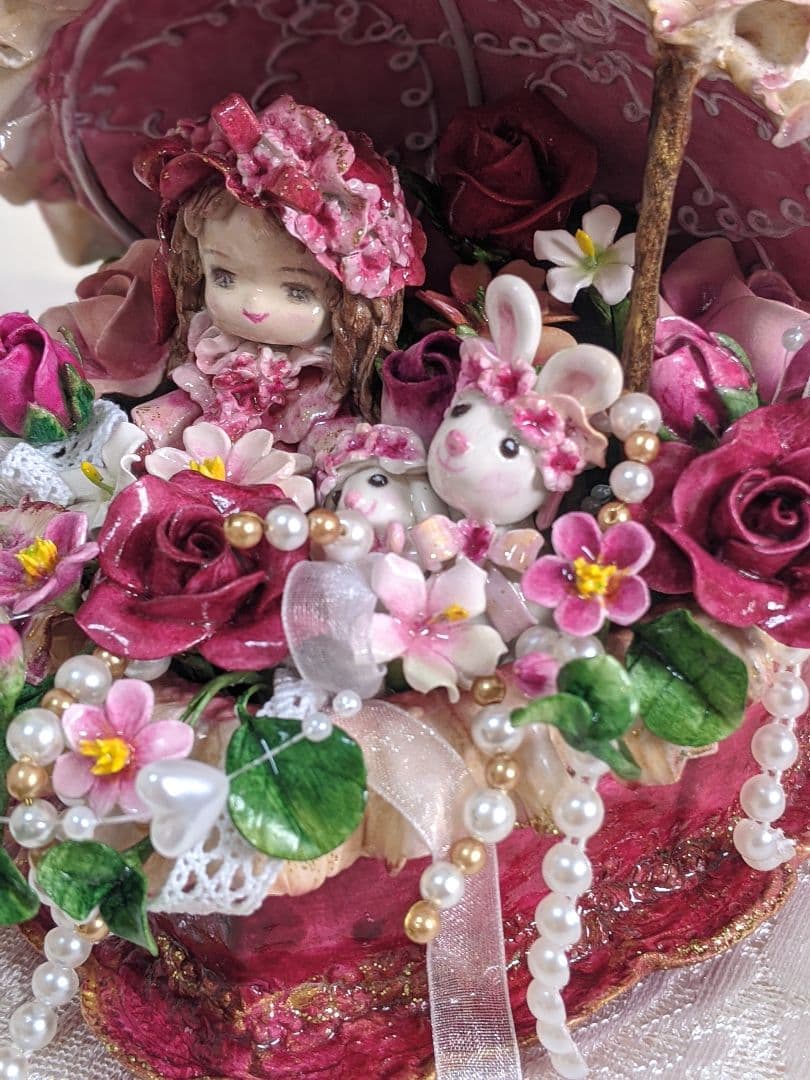 【専用】クレイフラワー♥ハート型薔薇の宝箱ドールとうさぎさん（大)♥ハンドメイド