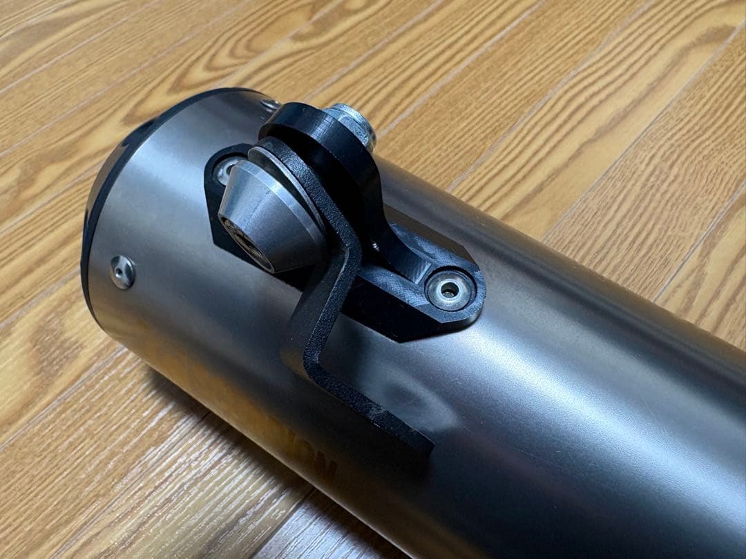 スコーピオン　レッドパワー スリップオンマフラー