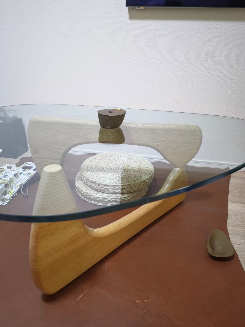 都内引渡可　イサム・ノグチ リプロ ガラスローテーブル モダンデザイン