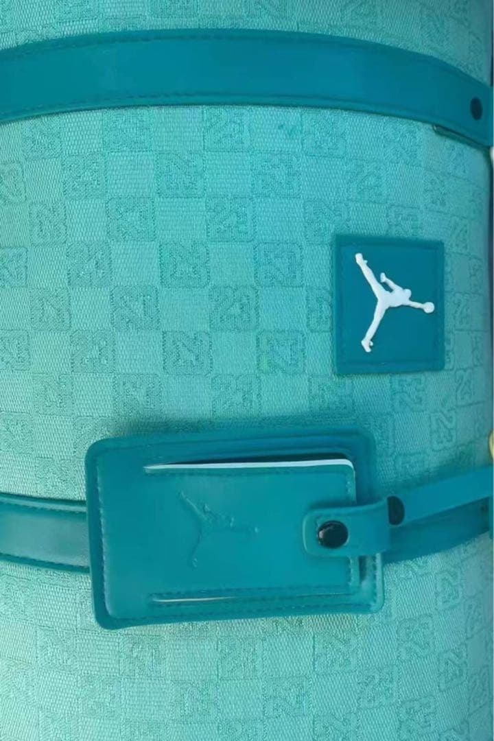 ジョーダン モノグラムボストンバッグ ターコイズ 未使用