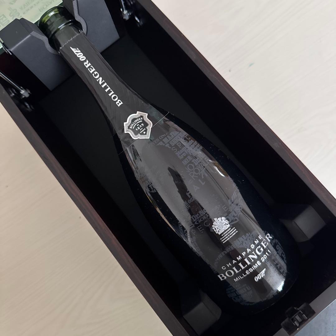 Bollinger 2011 シャンパン 007 特別版 特別ケースと空き瓶