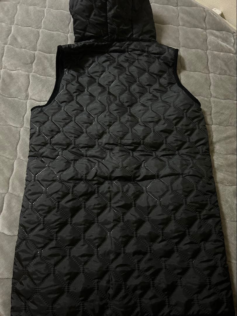 ARMEN キルティングロングベスト