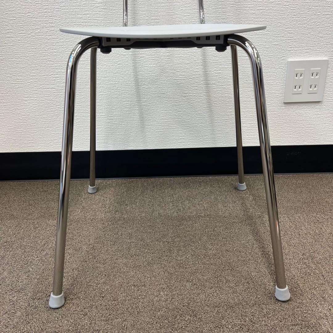 無印　椅子　スチールチェア　ライトグレー　北欧　エンツォ・マリ　マリオリナチェア