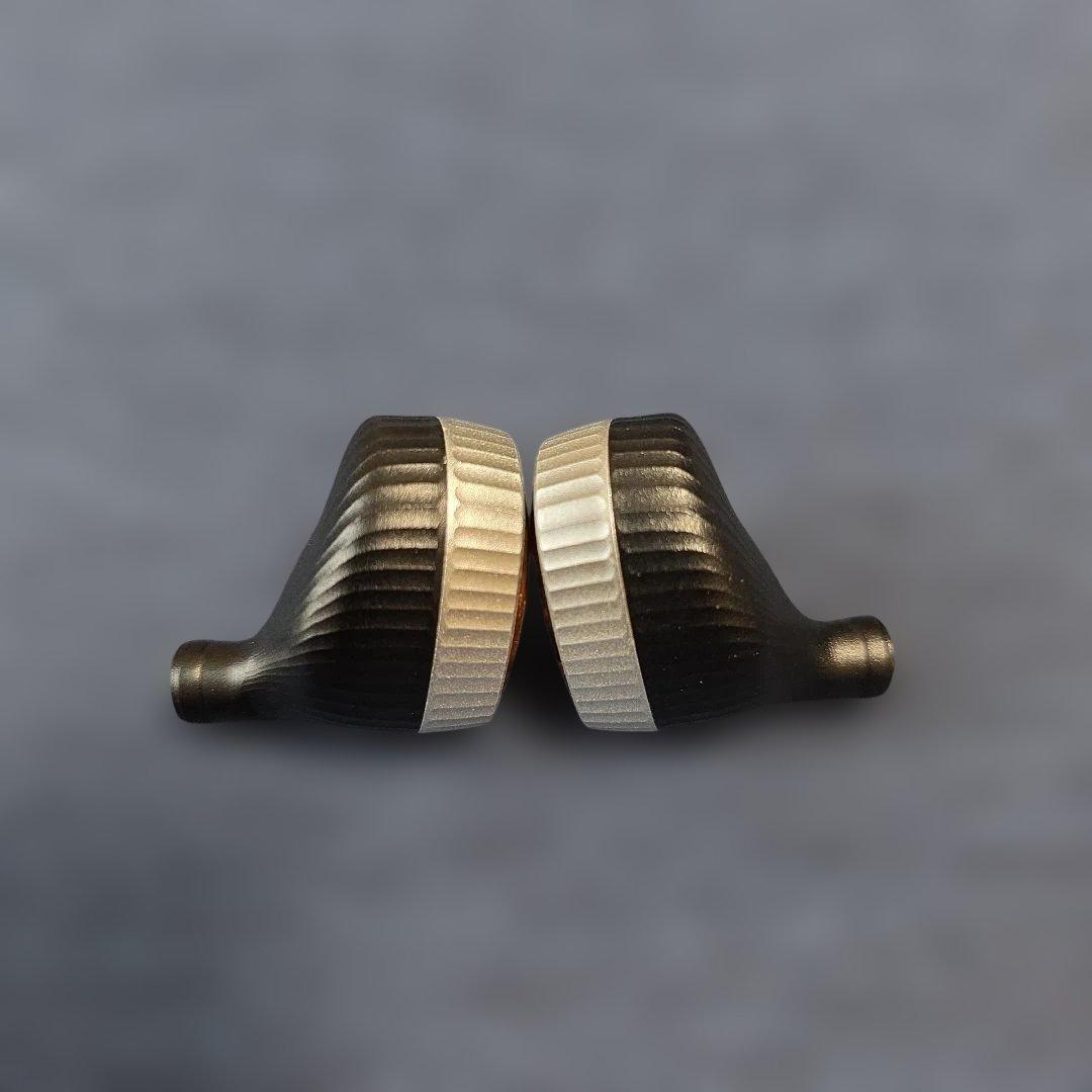 Noble Audio SULTAN リケーブル付き