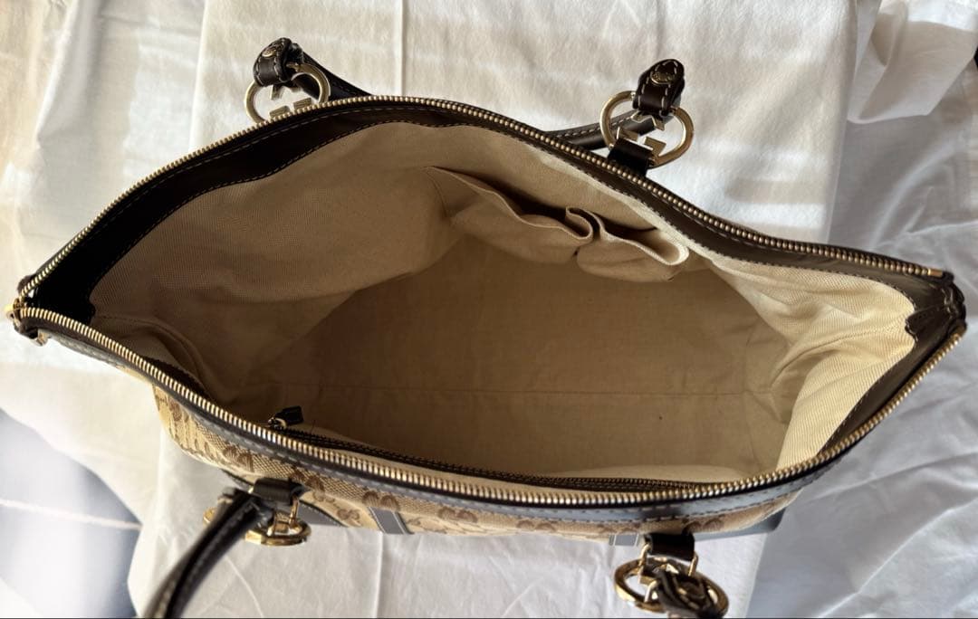 ぴ*き様 GUCCI グッチ トートバッグ