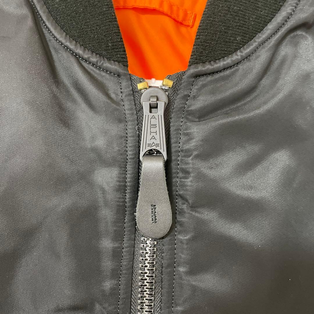 アルファインダストリーズ　MA-1 XLサイズ