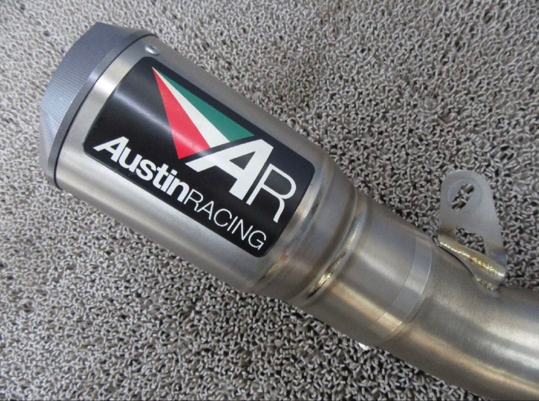 ZX25R Austin Racingマフラー