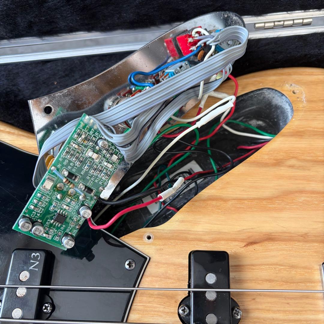 ベース Fender American Deluxe Jazz Bass V N3