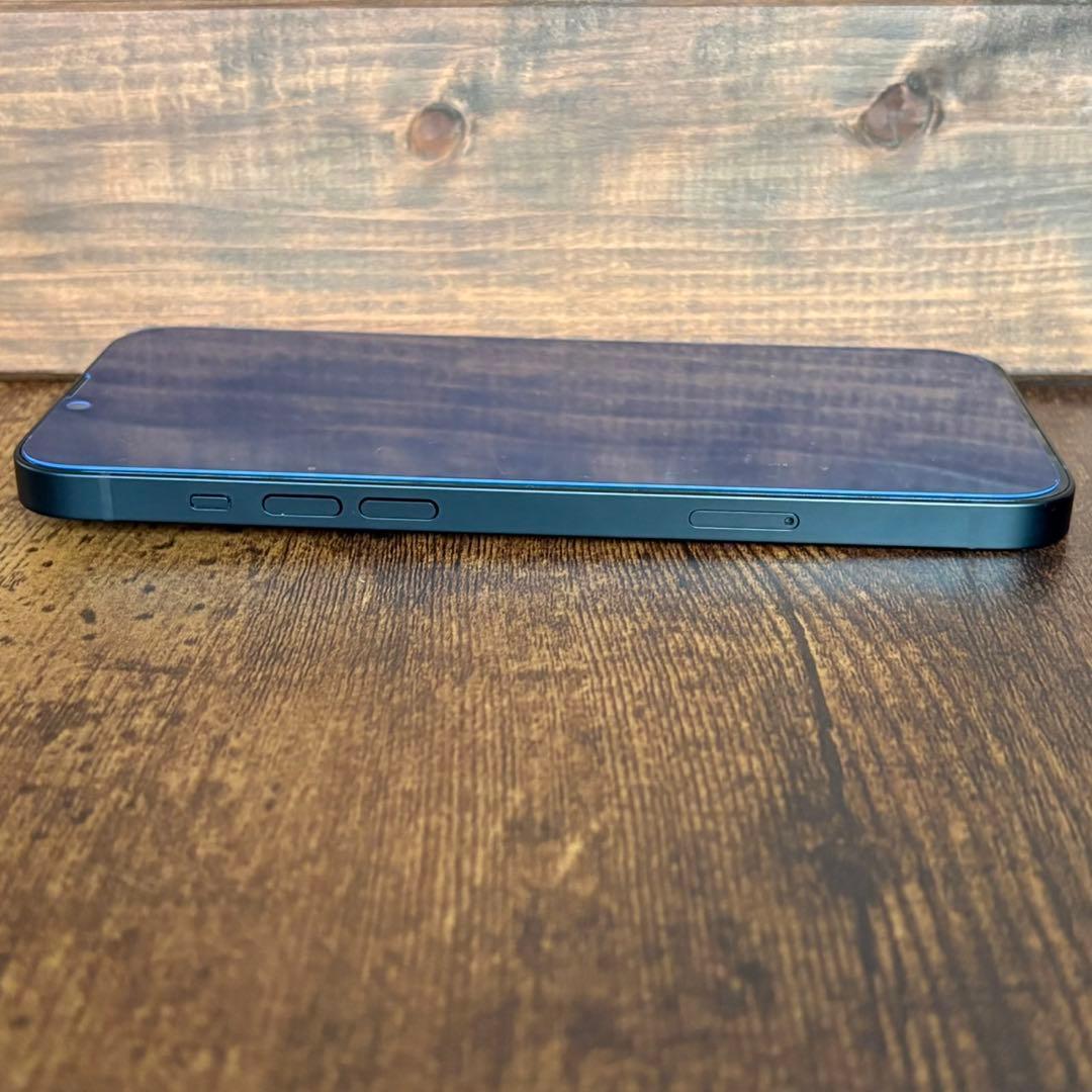 美品 Apple iPhone 14 Plus 256GB SIMフリー