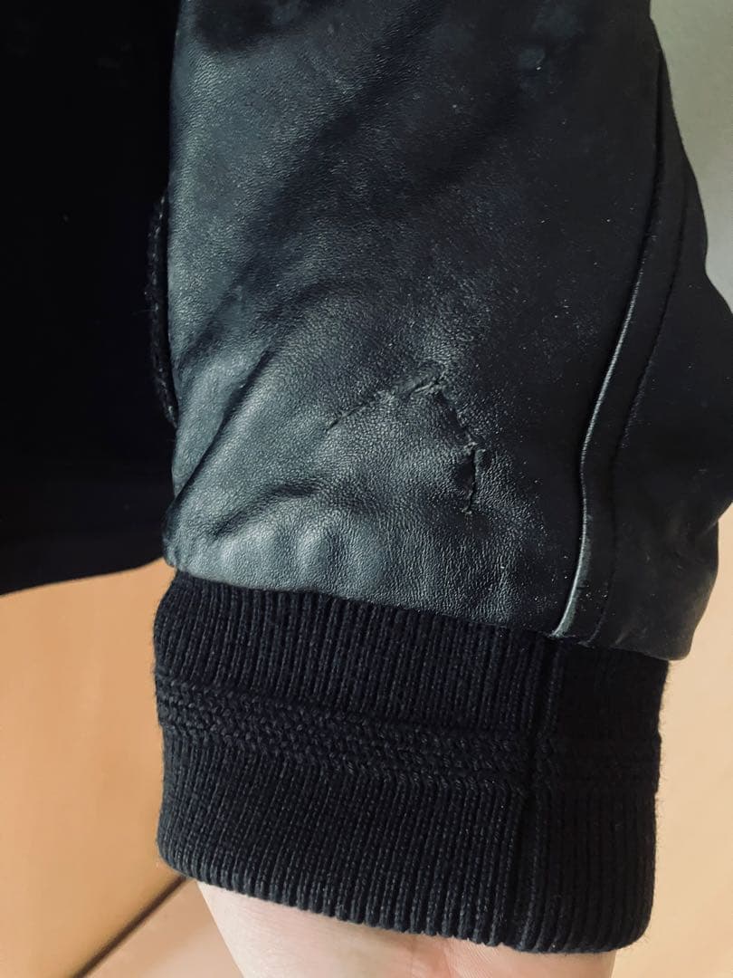 futura スタジャン ブラック 限定99枚 99と刺繍ロゴ付き