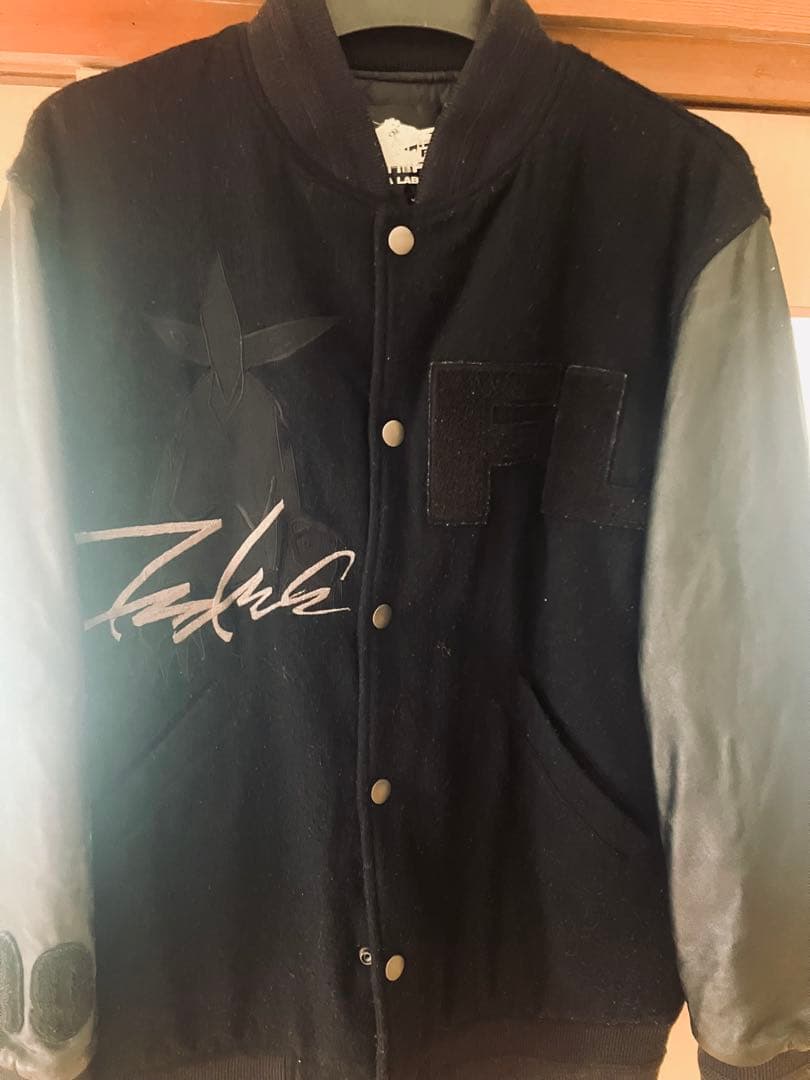 futura スタジャン ブラック 限定99枚 99と刺繍ロゴ付き