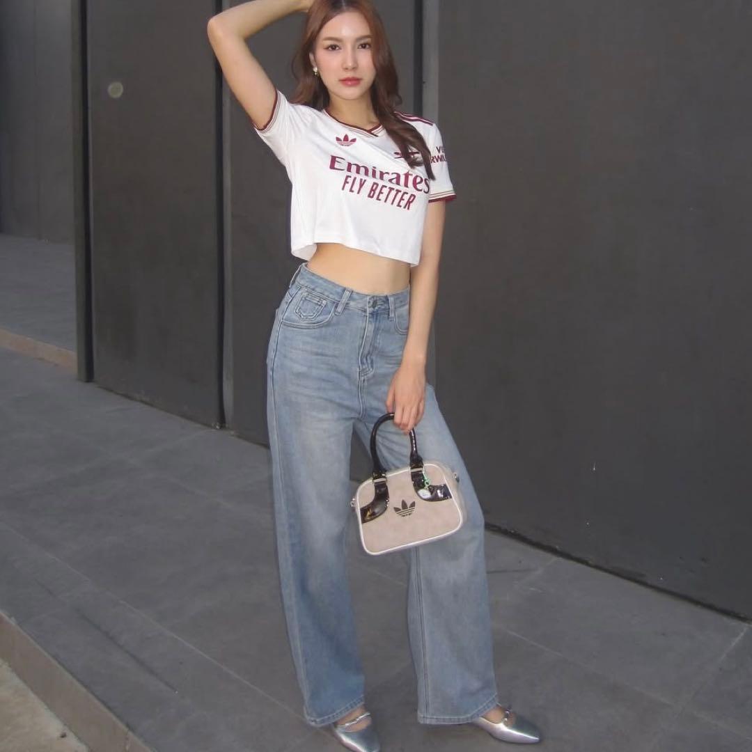 海外限定モデルM⭐️adidas アーセナル ショート丈 ベイビーモンスター着用