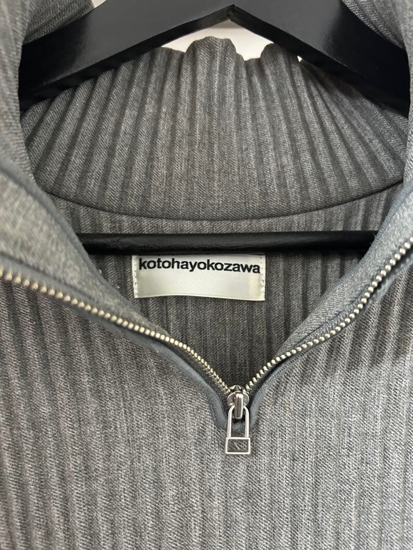 kotohayokozawaプリーツジップアップドレス グレー