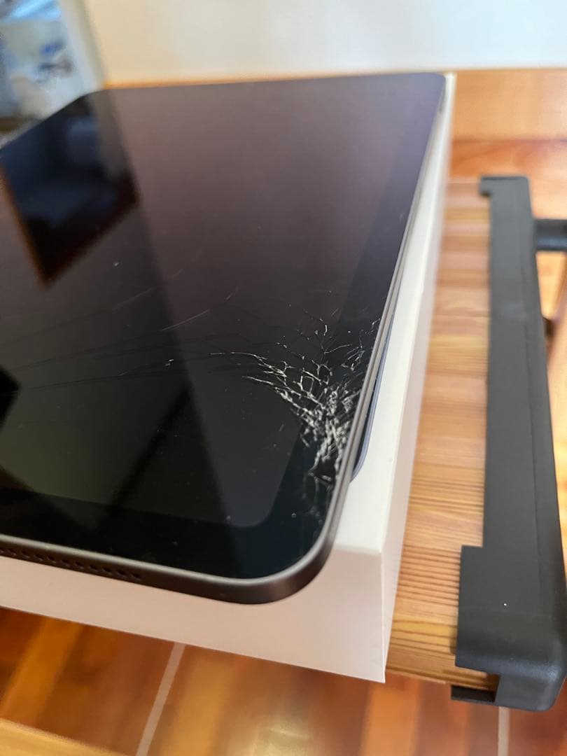 タ*パ様 iPad Air 第4世代 ジャンク品 Apple Pencil付