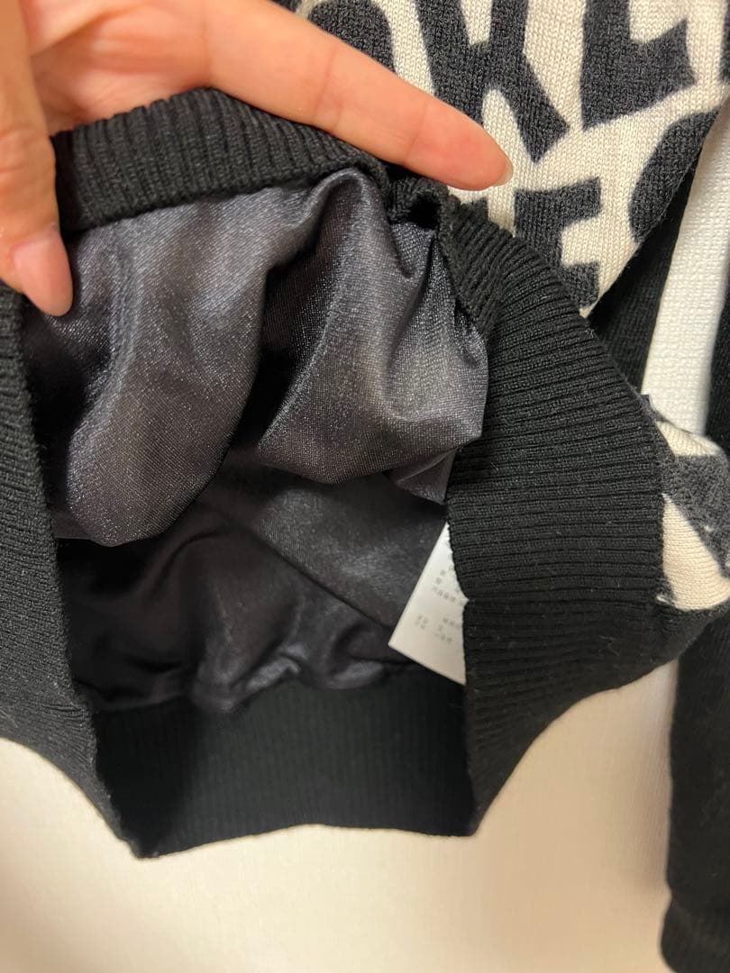 【美品】韓国 パーリーゲイツ ゼブラ柄 ハイネック セーター サイズ0 黒 防寒