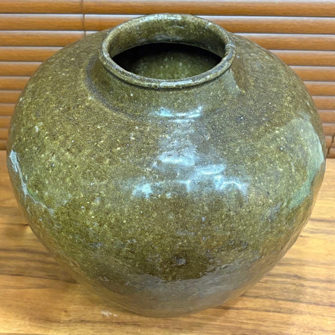 古唐津焼　大きい壺