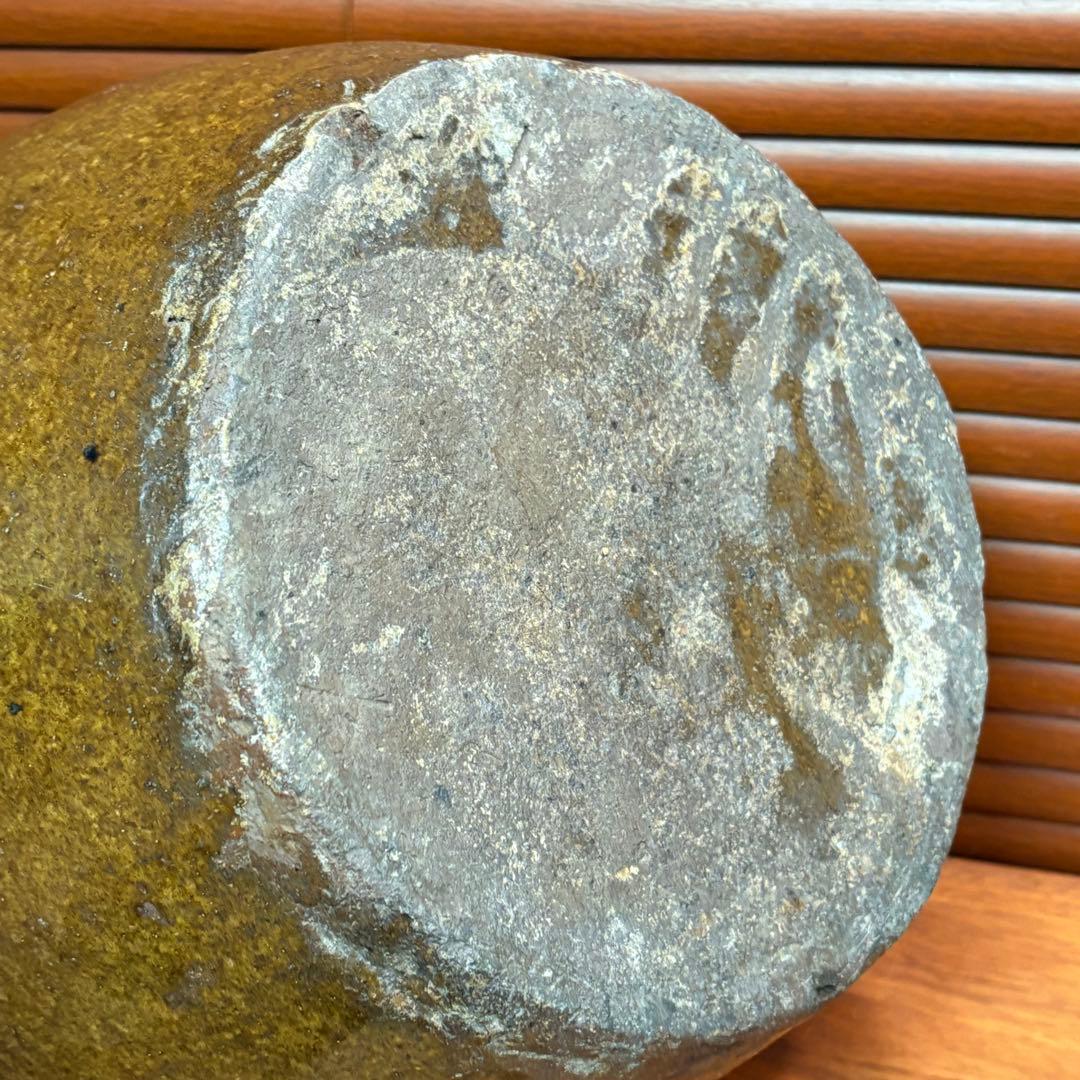 古唐津焼　大きい壺