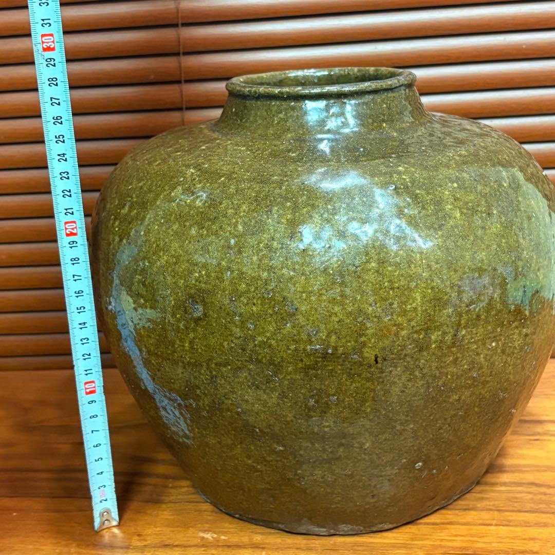 古唐津焼　大きい壺