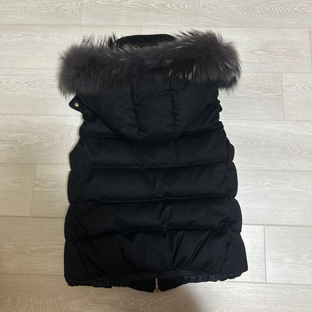 TATRAS 黒 ダウンベスト