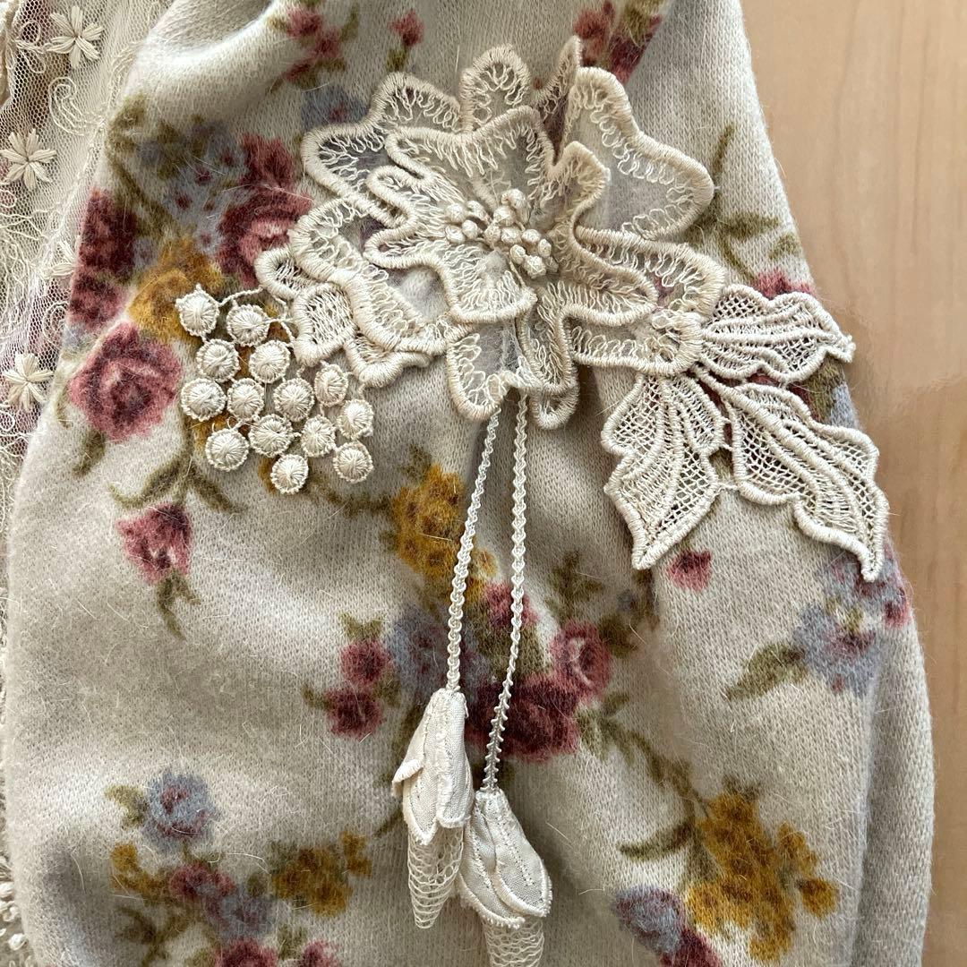 裸衣夢♡花柄レース装飾ベージュワンピース