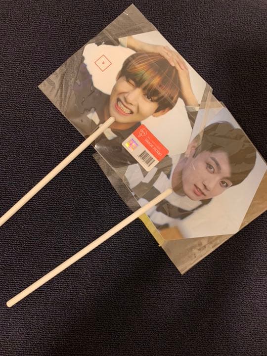 グクテテうちわセット