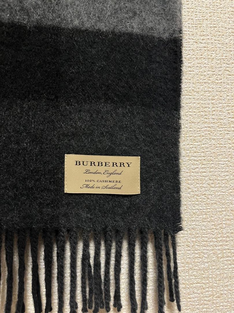 BURBERRY　バーバリー　マフラー　カシミア100％　未使用に近い　大判