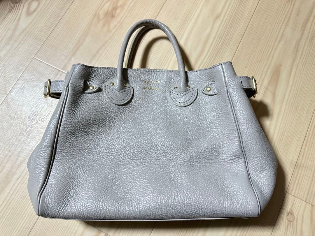 ヤング＆オルセン トートバッグ