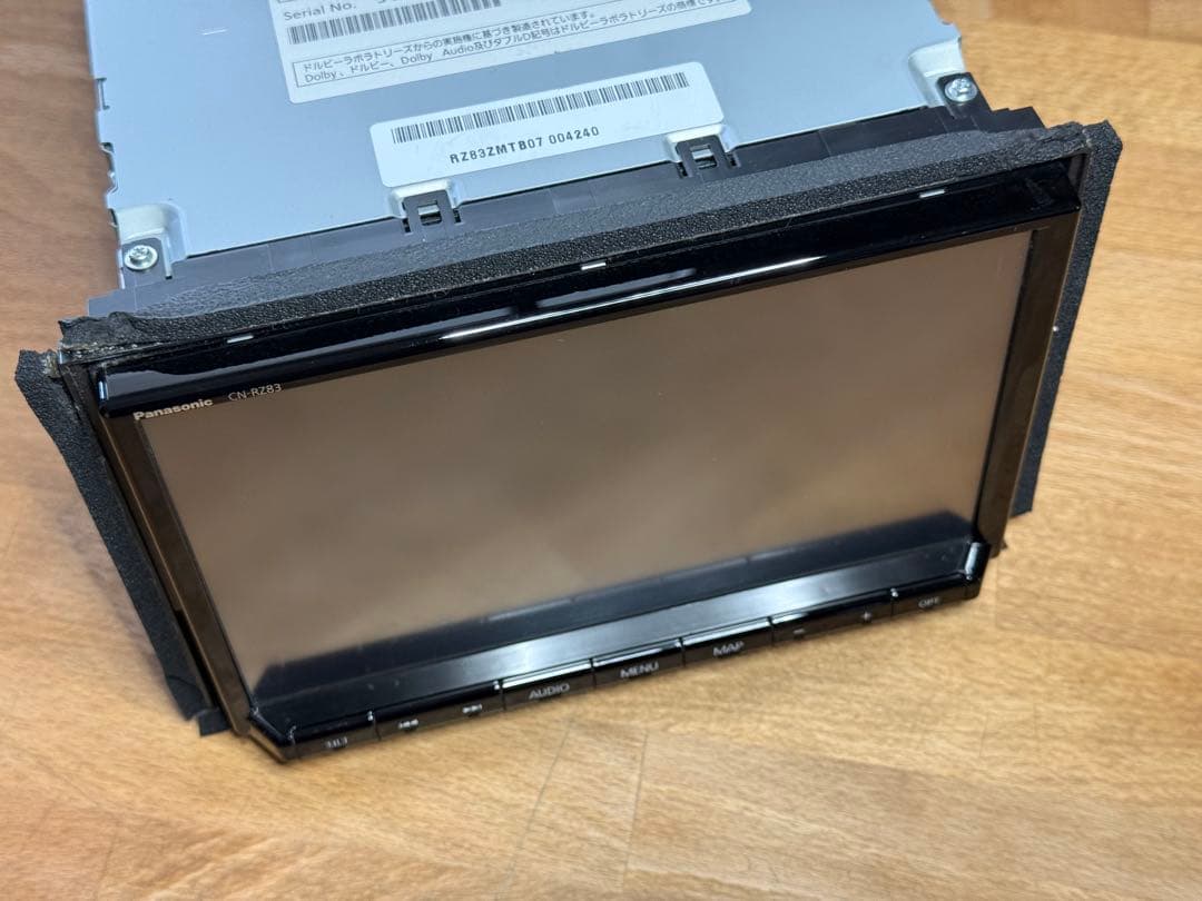 Panasonic CN-RZ83 カーナビ　スズキ イグニスから取り外し