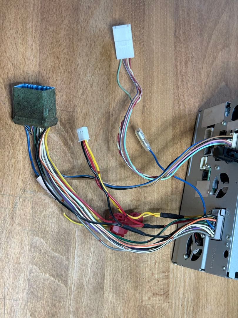 Panasonic CN-RZ83 カーナビ　スズキ イグニスから取り外し