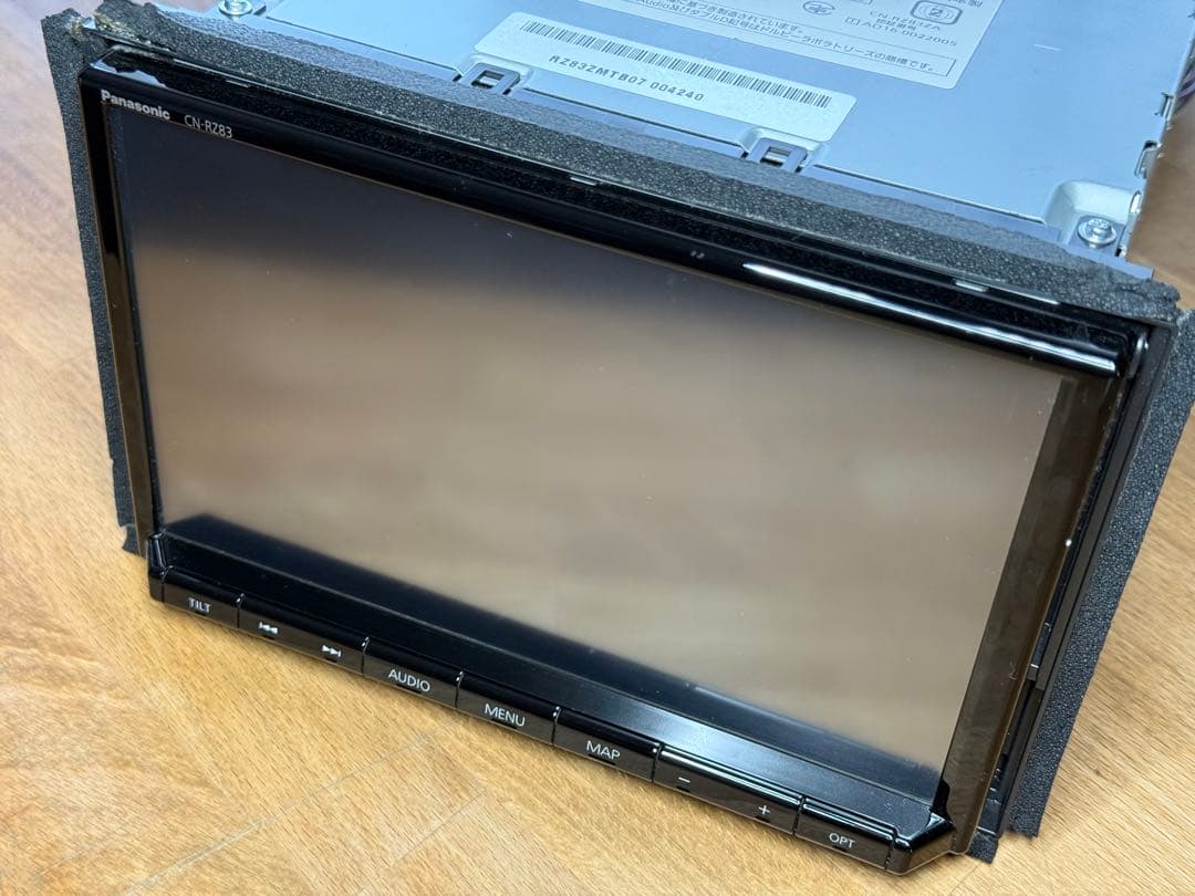 Panasonic CN-RZ83 カーナビ　スズキ イグニスから取り外し