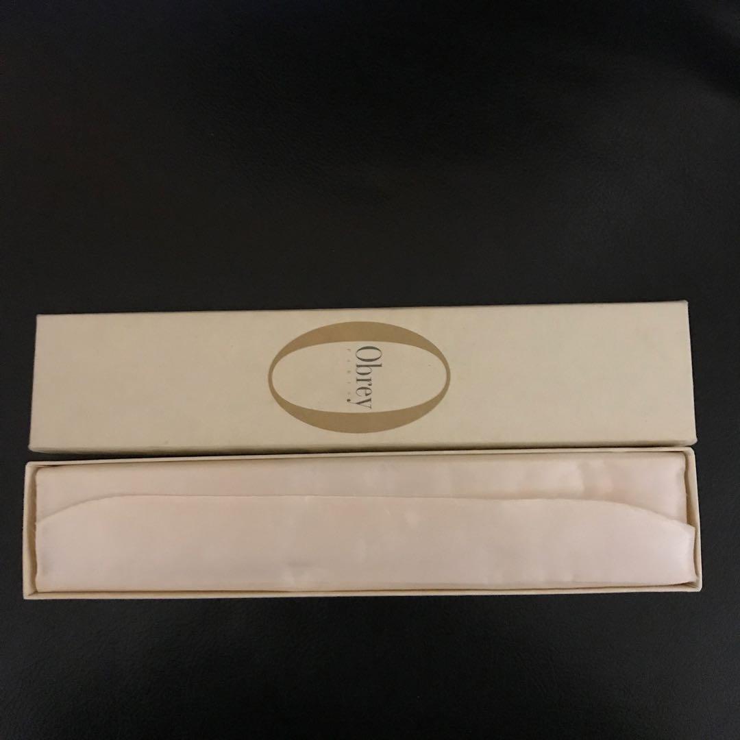 Obrey ハンドメイド　ソリッドシルバー　腕時計　フランス製　稼働中です。