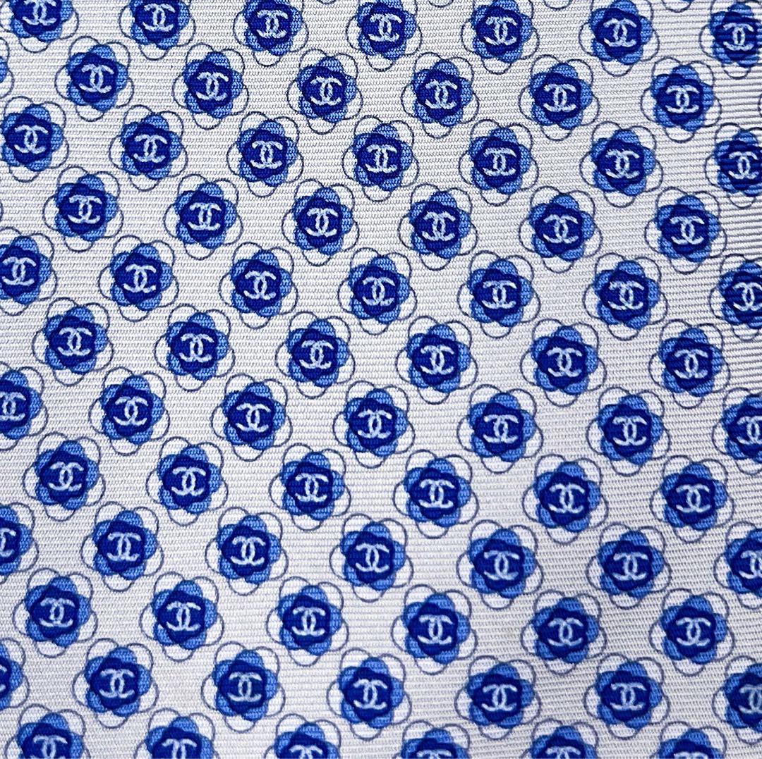 【未使用級】シャネル　ネクタイ　ココマーク　ブルー系　高級シルク