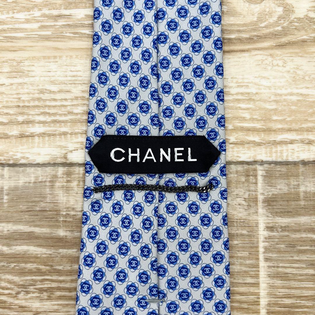 【未使用級】シャネル　ネクタイ　ココマーク　ブルー系　高級シルク