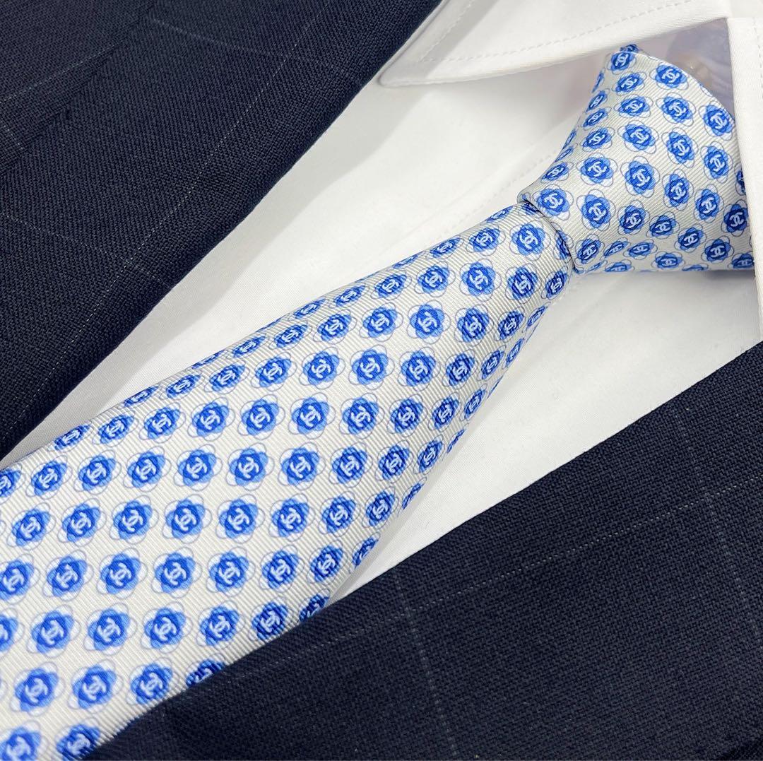 【未使用級】シャネル　ネクタイ　ココマーク　ブルー系　高級シルク