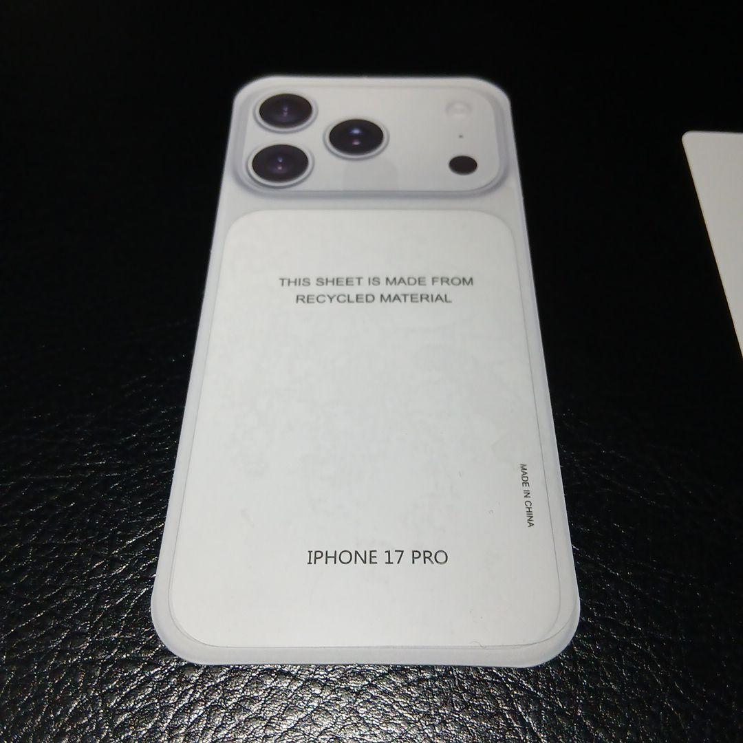 CASETiFY ピンク フラワー iPhone17proケース