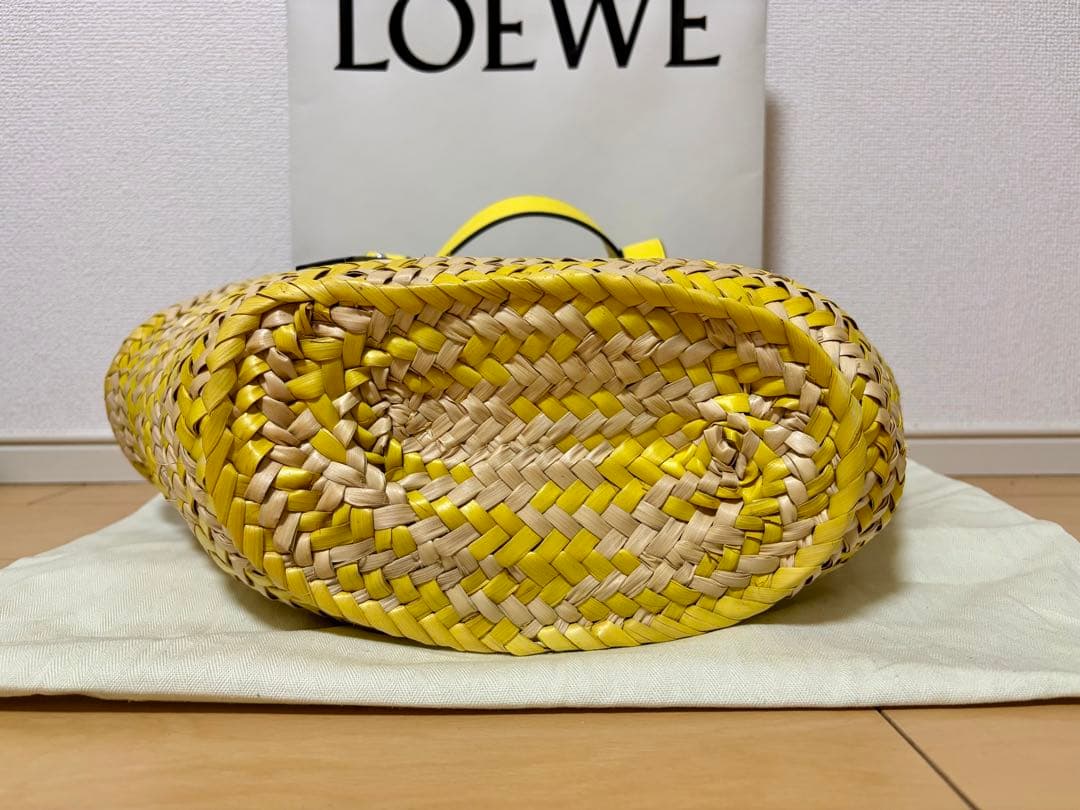 ☆新品未使用☆ LOEWE バスケットバッグ　ミディアム