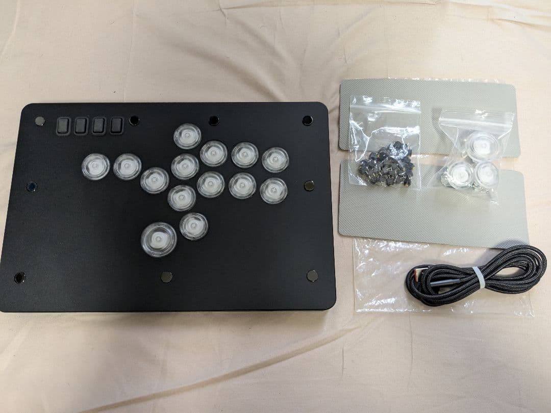 PUNK WORKSHOP レバーレス　新Blazeボタン換装済